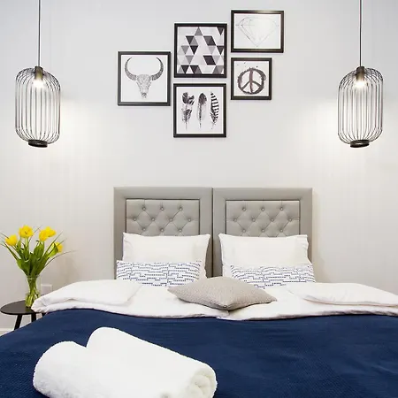 Alojamento de Acomodação e Pequeno-almoço Old Town At Topolowa 3*