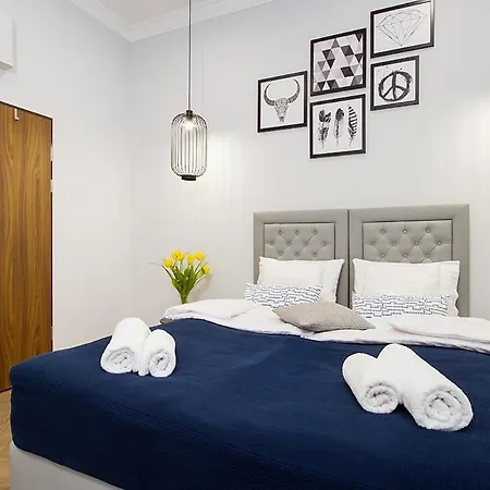 Old Town At Topolowa Bed & Breakfast 3*